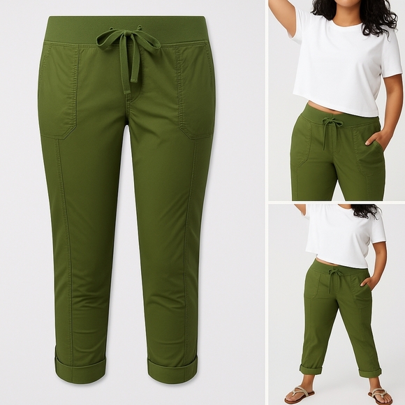 Torrid Forest Green Cropped Pants - Picture 3 of 3